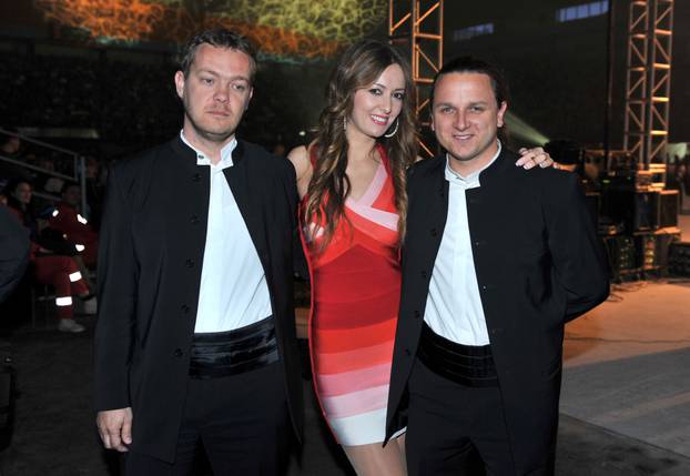 Zagreb: U Domu sportova održan veliki klapski koncert Klape u Zagrebu