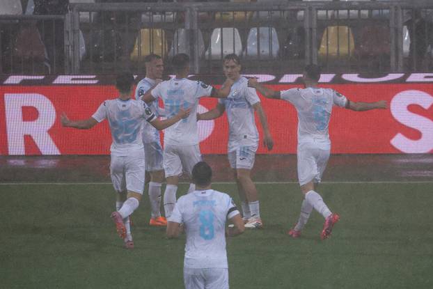 Utakmica između Rijeke i Sparte Prag u Konferencijskoj ligi prekinuta zbog kiše