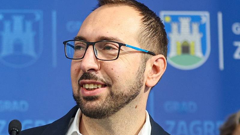 Jel se i vama diže? Tomašević će si povećati plaću za 300 eura