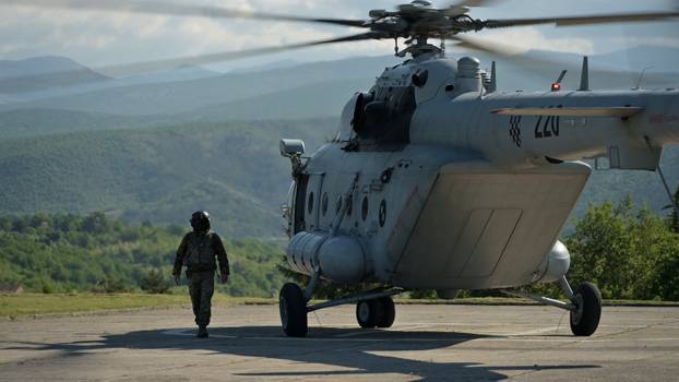 FOTO Pogledajte  ročnike u helikopterskom desantu