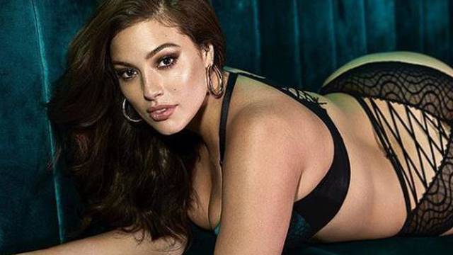 Ashley Graham: Muž se koma ljubio pa sam ga morala naučiti