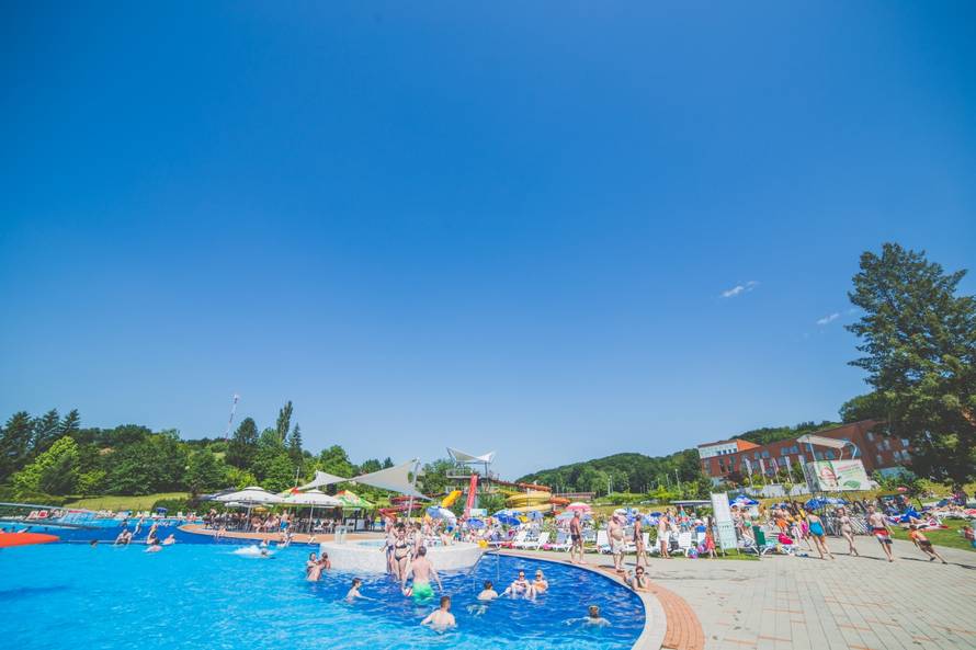 Zabava na bazenima može početi u Termama Sveti Martin