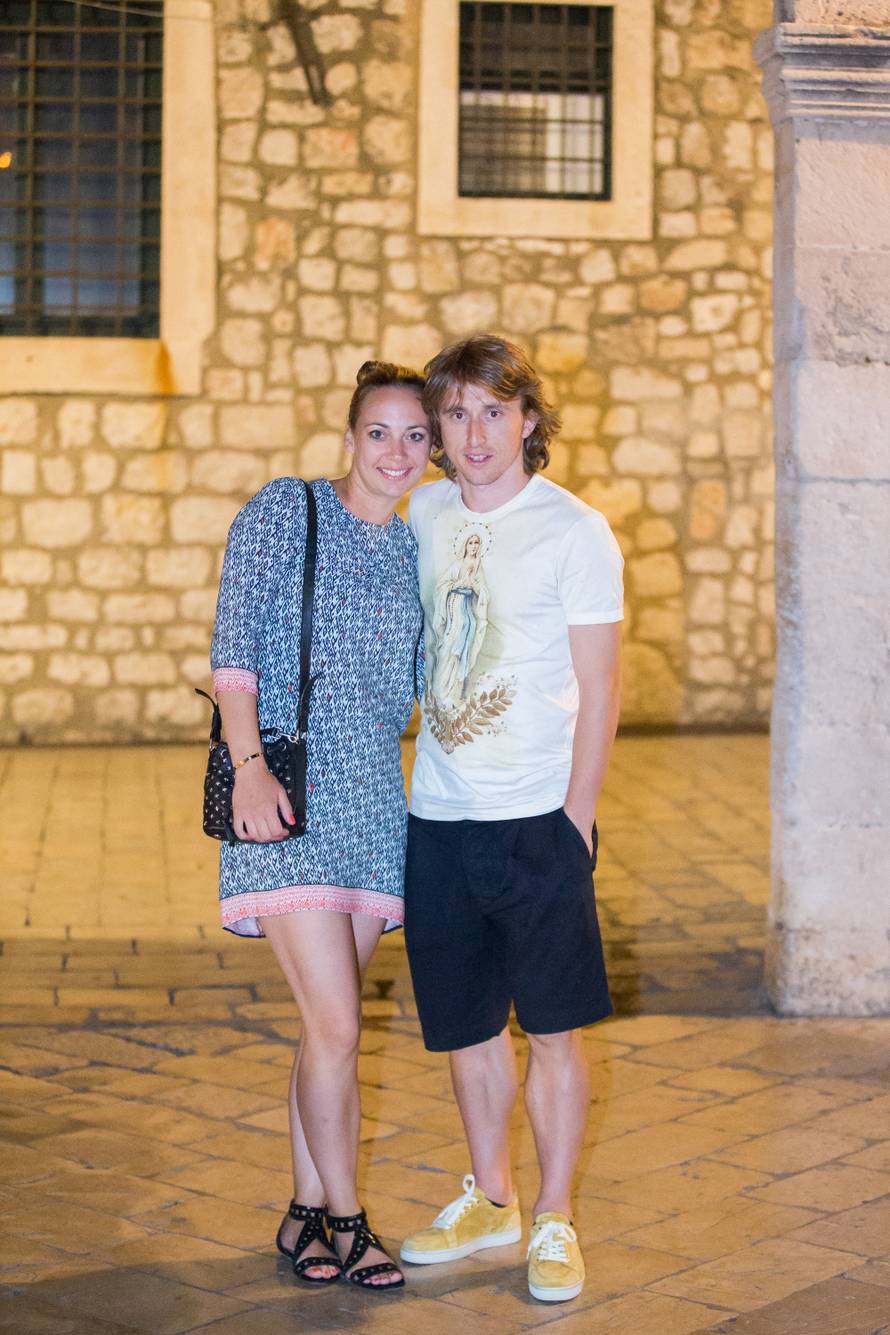 Luki supruga Vanja analizira igru i upozorava ga na 'greške'