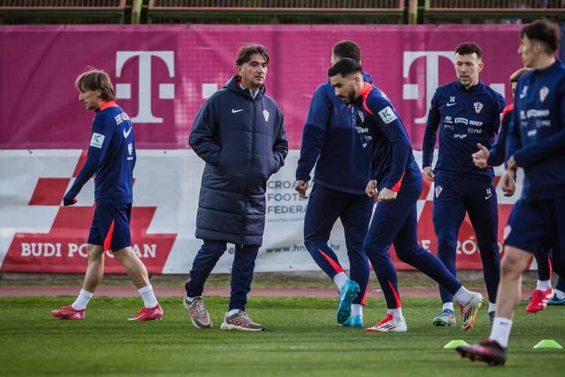 Trening hrvatske nogometne reprezentacije na splitskom Poljudu
