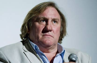 Novo suđenje? Tužitelji zatražili da Gerard Depardieu ide na sud. Glumica tvrdi da ju je silovao