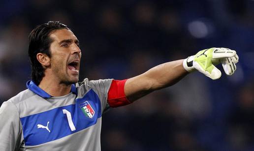 Gigi Buffon nakon Juventusa odlazi u pornoindustriju?