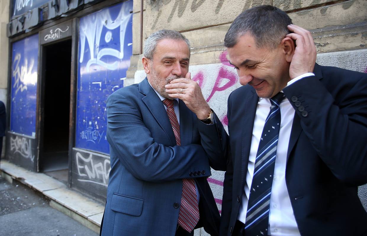 Ivici Lovriću i Milanu Bandiću za svu štetu su krivi građani...