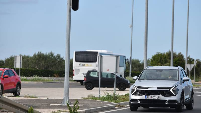 Koliko kamera za brzinu na hrvatskim cestama zapravo radi, a koliko ih je prazno?