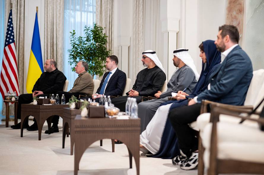 UAE President Receives Delegation Heads for US Russia Ukraine Talks