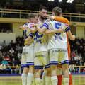 Futsal Dinamo razmontirao Torcidu Biberon usred Splita!