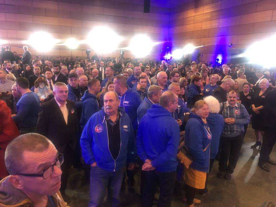 Tajni sastanak na katu, face iz trećeg ešalona i Grdović za kraj