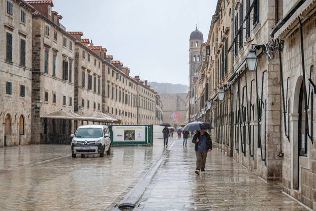 Jako jugo i kiša na dubrovačkom području