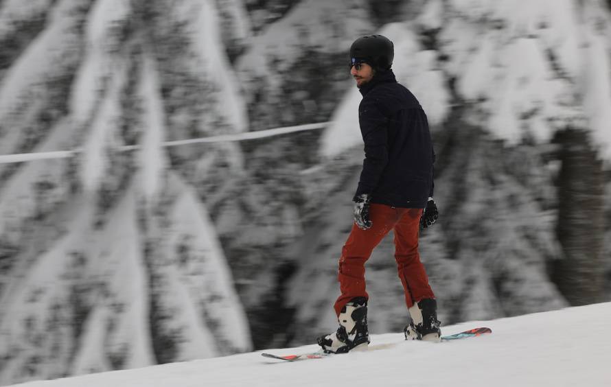 Zagreb: Započela skijaška sezona na Sljemenu 