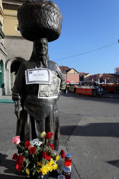 I Dolac se uz svijeće i cvijeće postavljeno uz kip Kumice oprašta od gradonačelnika Bandića