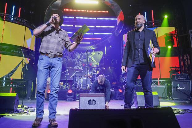 Zagreb: U Tvornici kulture održana je dodjela nagrade "Rock&Off"