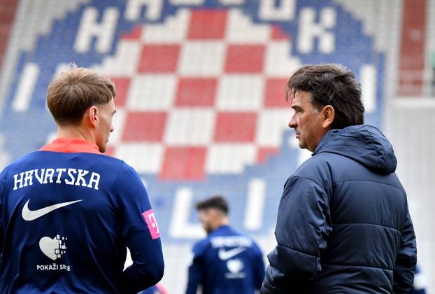Split: Trening hrvatske nogometne reprezentacije na Poljudu