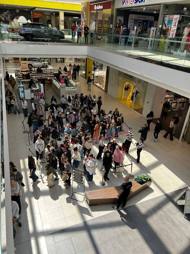 FOTO/VIDEO Sephora u Zagrebu otvorila vrata! Natasha Denona šminkala Zagrepčanke