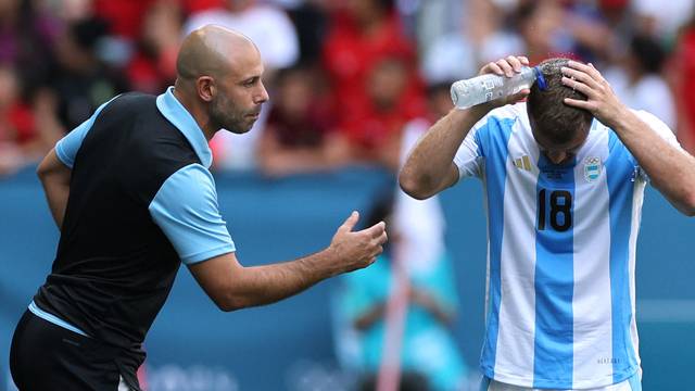 Football - Men's Group B - Argentina vs Morocco