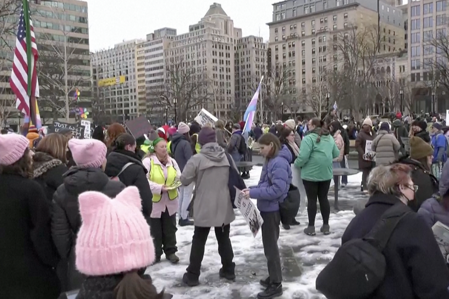 Tisuće u Washingtonu prosvjeduju pred inauguraciju Trumpa: 'Dolazi ekstremizam!'