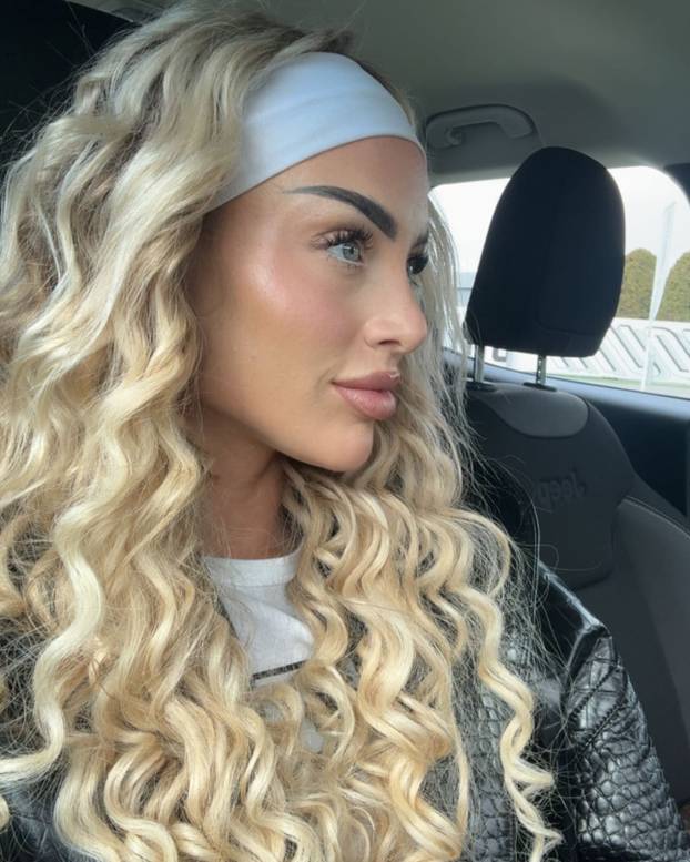 FOTO Alisha Lehmann 'zapalila' Oktoberfest; jedan detalj sve je otkrio o ljubavnom statusu...