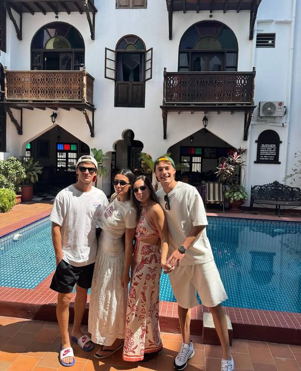 FOTO Raskol u svlačionici Barce zbog djevojaka! Mlade zvijezde i dugogodišnji prijatelji 'zaratili'