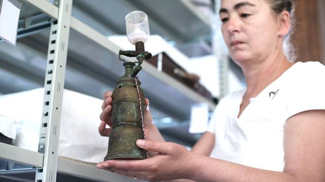 Skriveno blago: Umjetna pluća i detektor laži čuvaju u muzeju