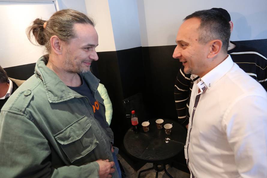 Dado iz Smogovaca taksira po Zagrebu: Mnogi me prepoznaju