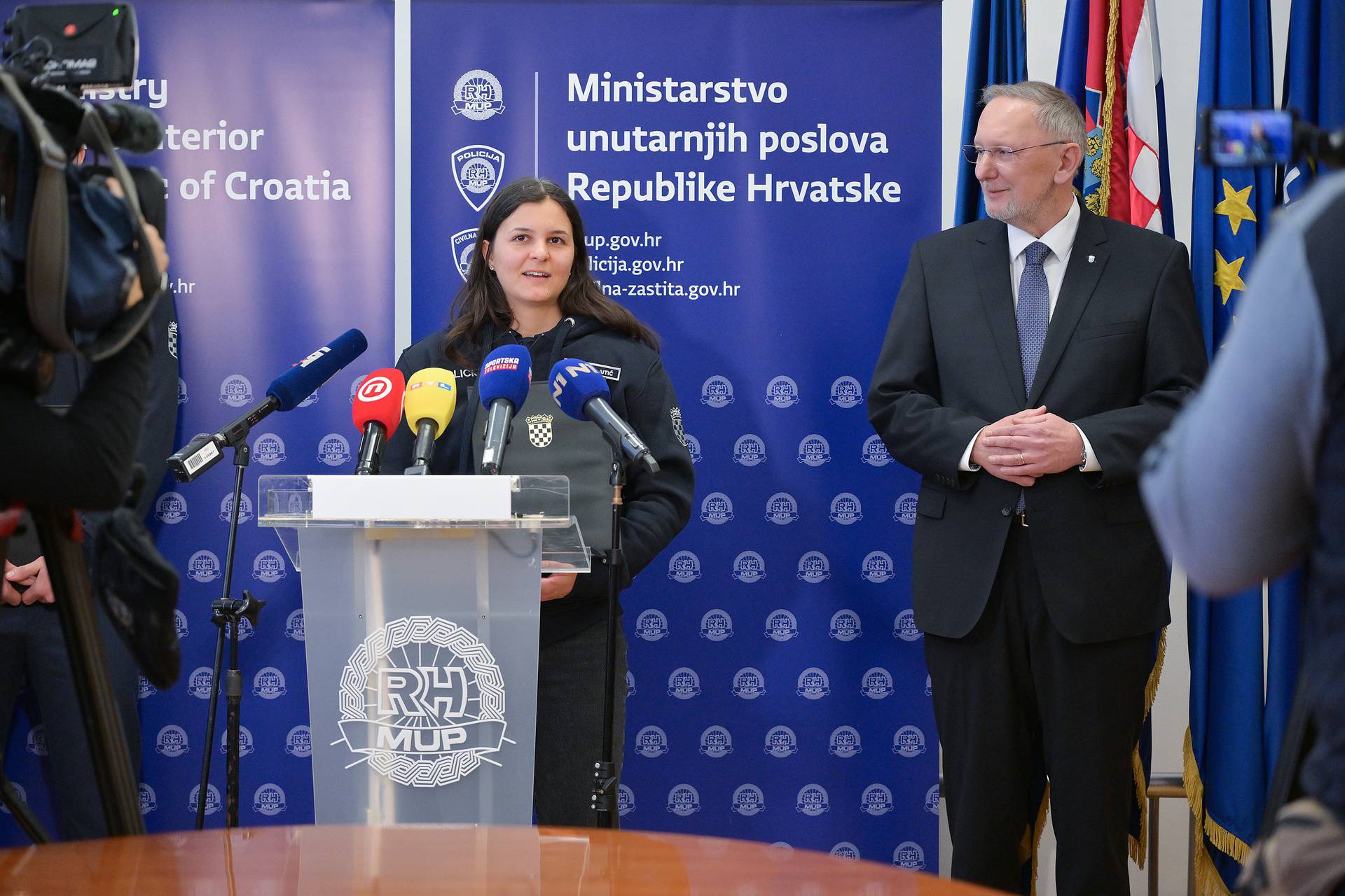 Zagreb: Ministar unutarnjih poslova Davor Božinović potpisao ugovore o suradnji s hrvatskim sportašima