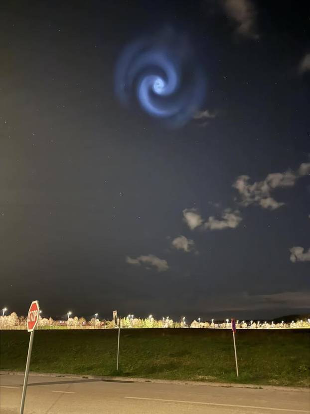 100 slika spiralnog fenomena na nebu koji je šokirao Hrvate