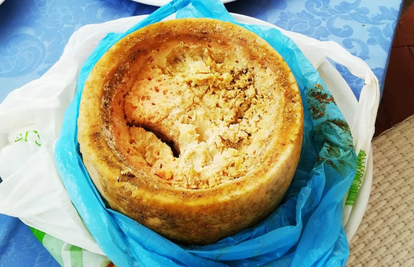 Najopasniji sir na svijetu je u Italiji: ‘Najezda crvi je čarolija‘