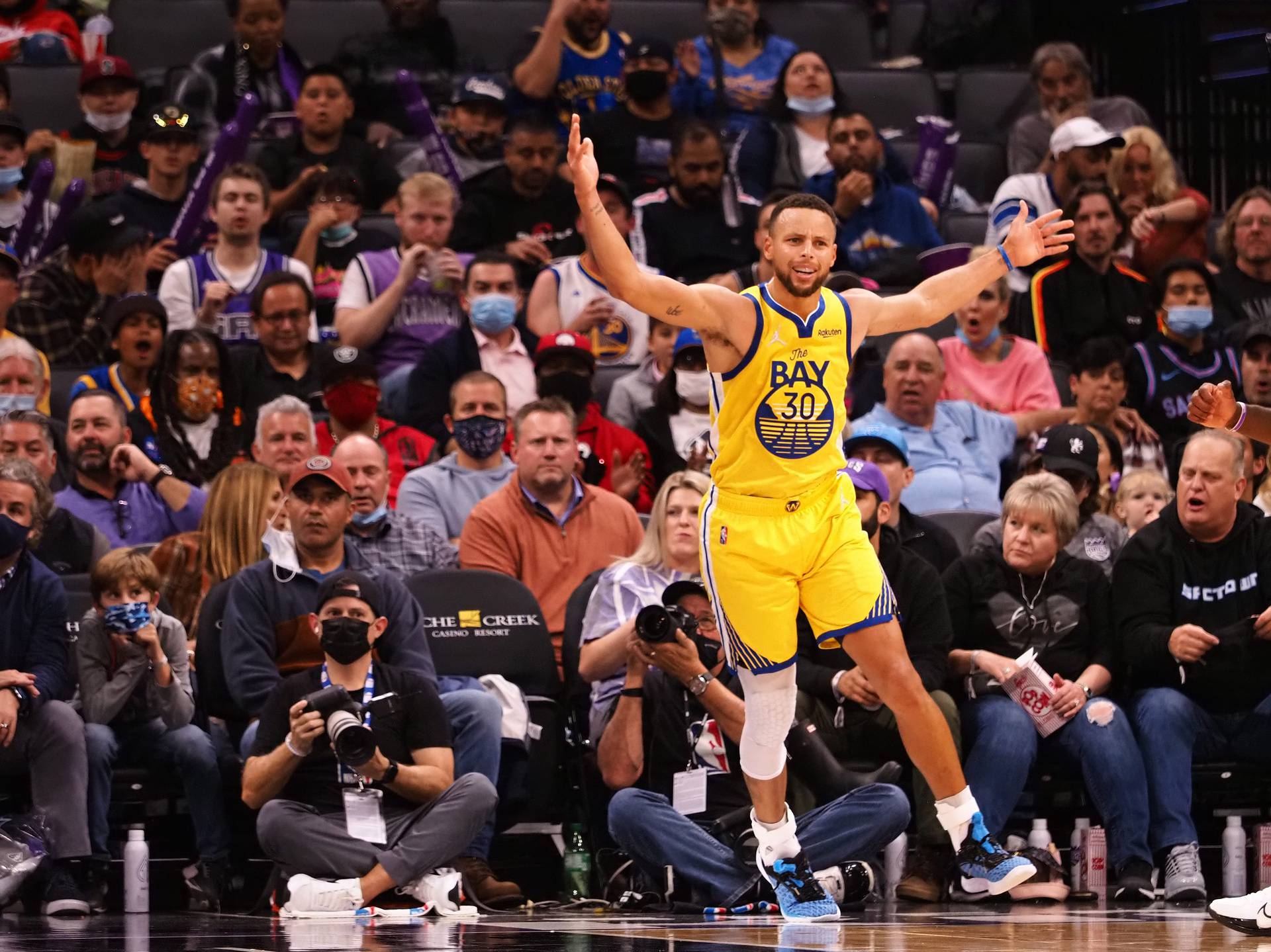 NBA: Golden State Warriors at Sacramento Kings