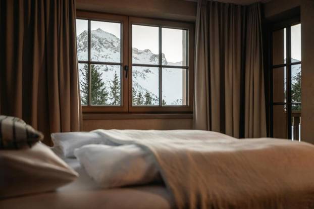 FOTO Ovdje zima izgleda kao iz bajke: Alpski resort u kojem s terase uskačete ravno na skije