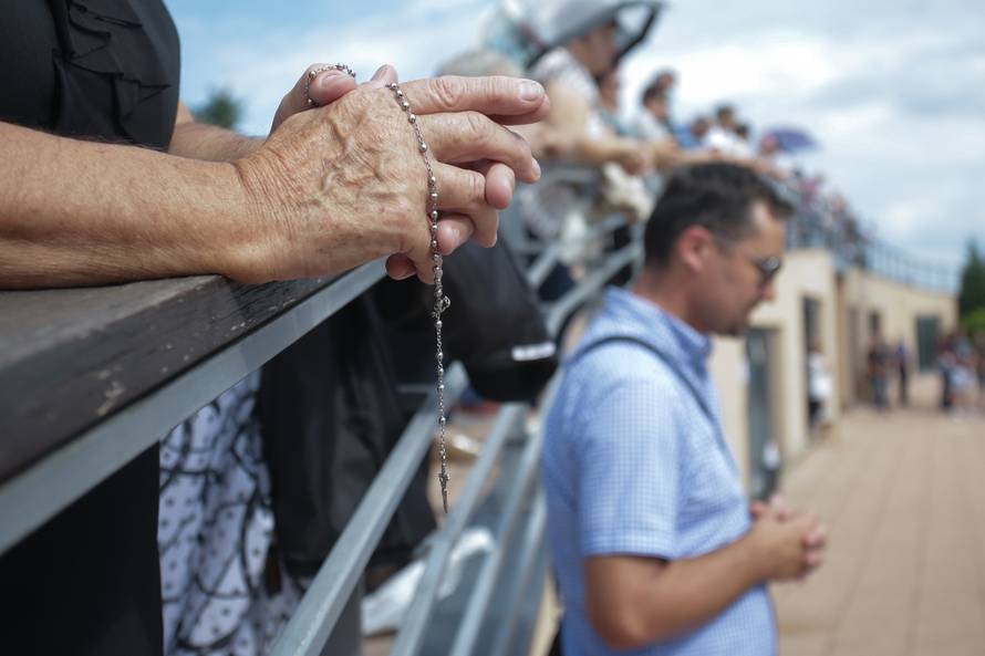 Aljmaš: Svetište Gospe od Utočišta zbog koronavirusa posjetilo manje ljudi nego prijašnjih godina