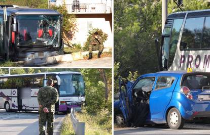 Nesreća kod Klisa: Prešla je u suprotan trak i udarila u bus