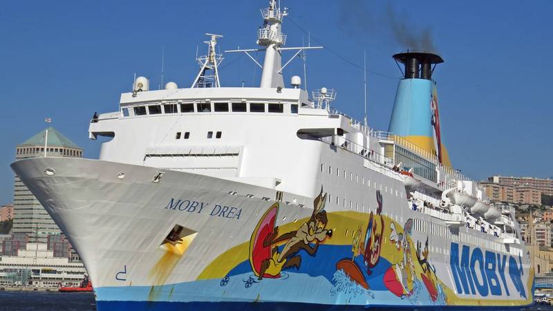 Italijanski trajekt, naložen z azbestom, vendarle ne bo šel na remont v splitsko ladjedelnico