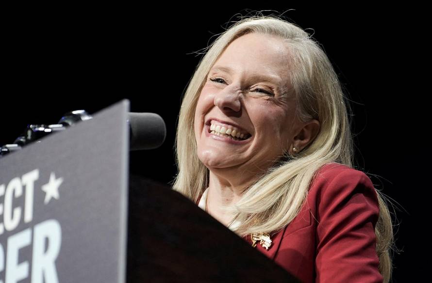 Democrat Abigail Spanberger delivers her victory speech