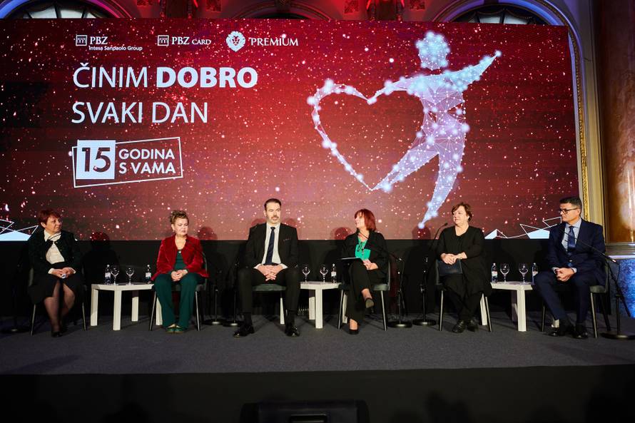 Obilježena 15. obljetnica projekta „Činim dobro svaki dan“ i Visa kartice sa srcem