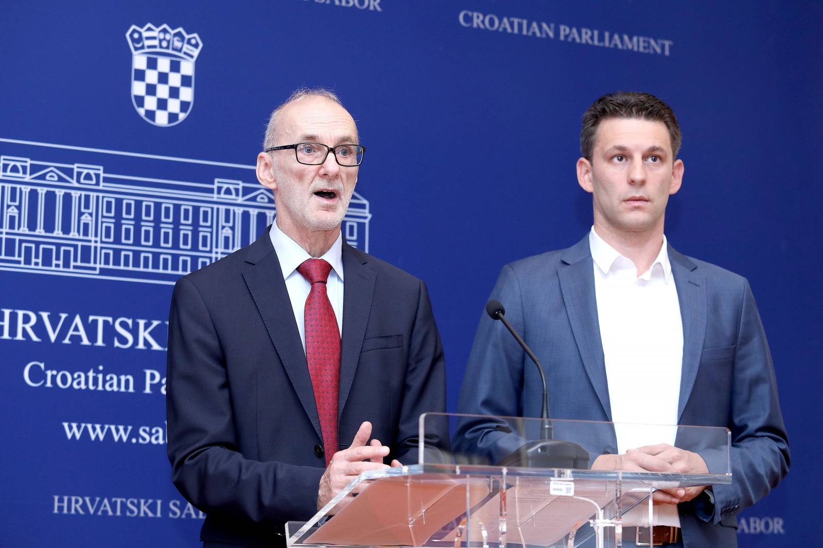 Zagreb: Petrov i Podolnjak o prijedlogu MOST-a za sankcije uskraÄivanja informacija