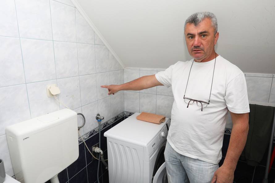 Posljedice potresa u Rakovici