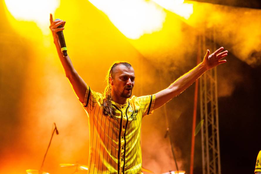 Dubioza kolektiv, Električni orgazam i Another Rock Trio nastupili u Novoj Gradiški...