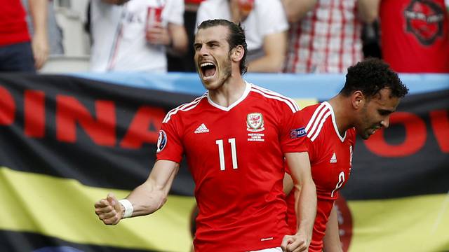 Wales v Slovakia - EURO 2016 - Group B