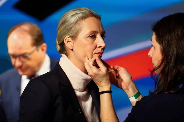 Germany's top candidates attend TV duel before general election