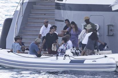 EKSKLUZIVNO: Chris Rock i djevojka Lake Bell s prijateljima odlaze s jahte na večeru u Split