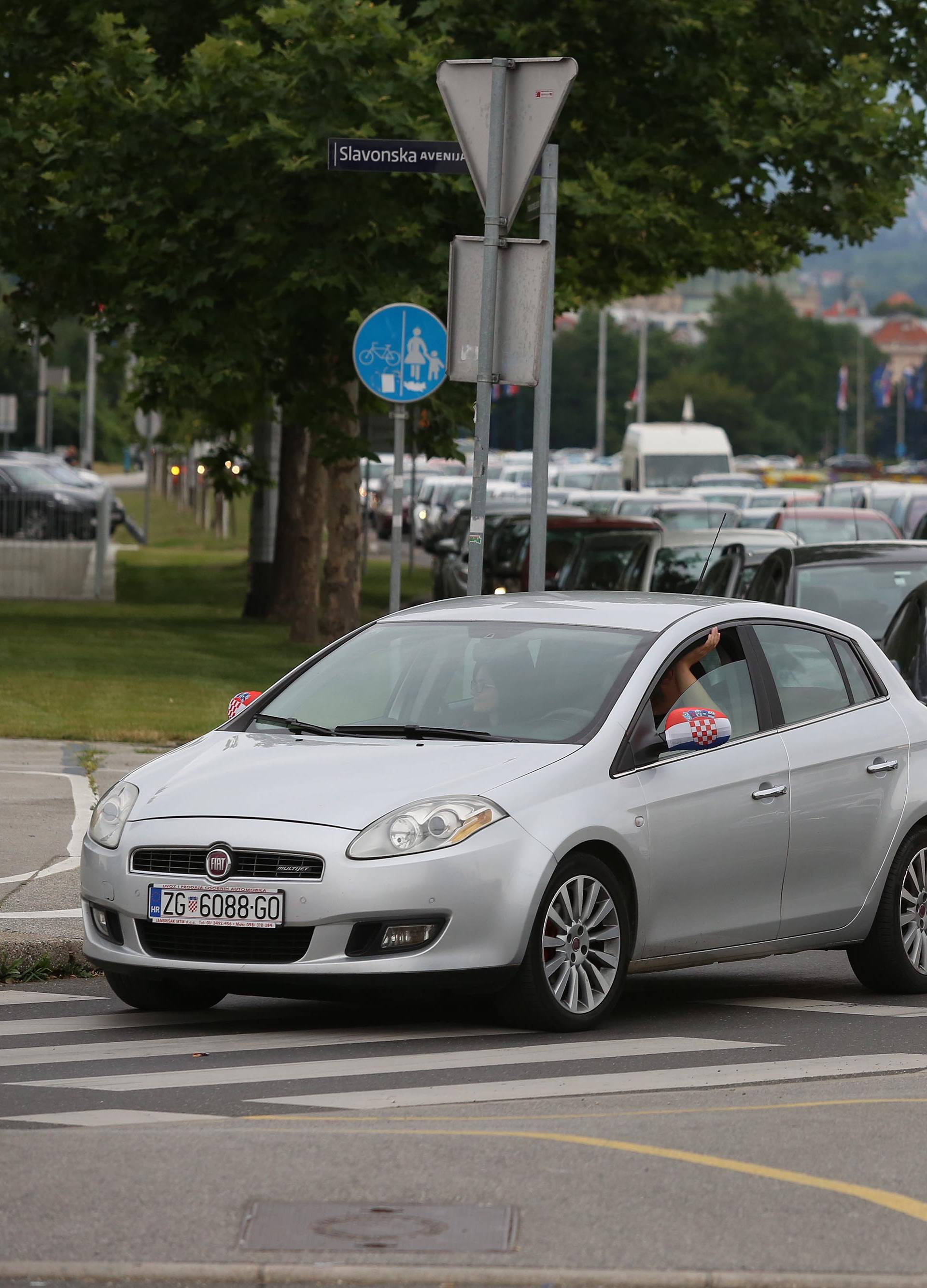 Za niže cijene goriva: Promet stao u Zagrebu, Osijeku, Rijeci