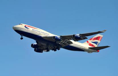 Drama u Londonu: Zračne snage presrele kenijski Boeing 787, let su pratili i borbeni avioni