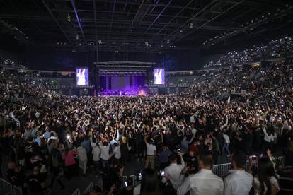 FOTO Dan nakon Božića u Areni nastupile turbofolk zvijezde