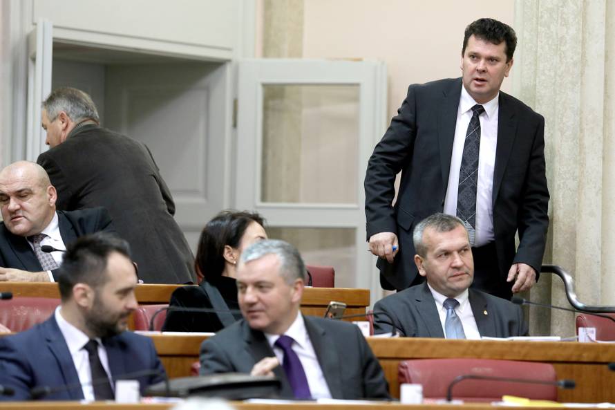 Maras HDZ-u: Želite ušutkati oporbu? Taj film ne bute gledali