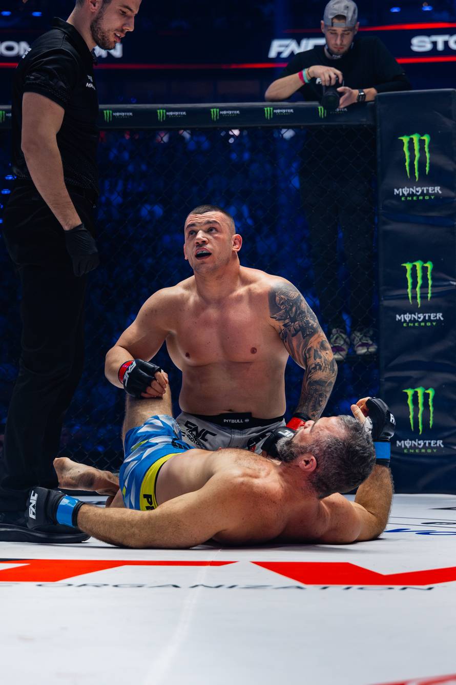 FNC potvrdio drugu borbu za pojas u Ljubljani: Prvak Ivan Sičaja protiv opasnog Nijemca