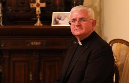 Nadbiskup Mate Uzinić: 'Papa me molio da preuzmem Rijeku, da idem tamo gdje ne želim'