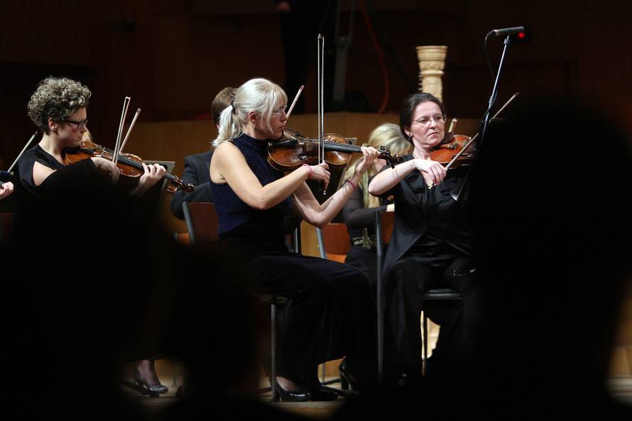 Zagreb: Nastup pobjednika 2. natjecanja Papandopulo uz simfonijski orkestar HRT-a